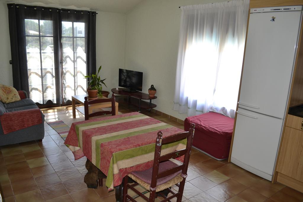 Hotel Restaurant El Bosc Banyeres del Penedes ภายนอก รูปภาพ